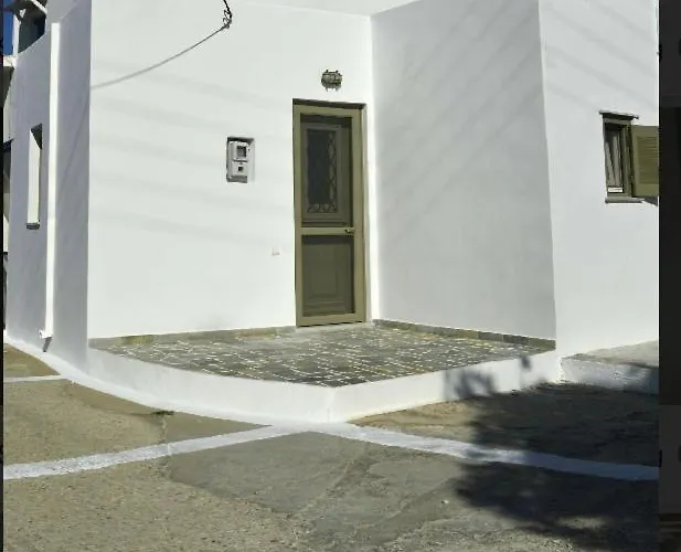 Spitaki Serifos Landhuis