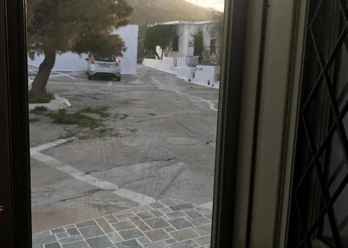 Spitaki Serifos Landhuis *